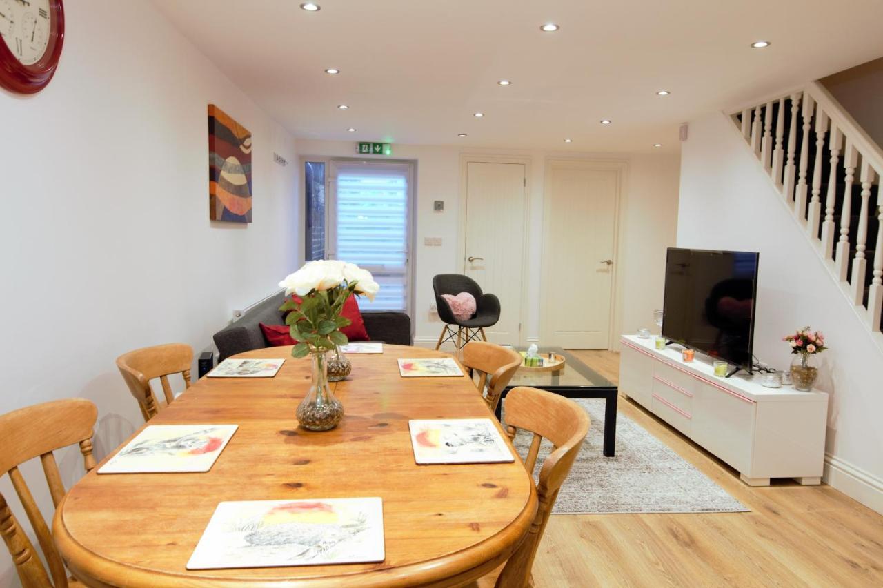 Stylish 2 Bedroom Apartment In The Heart Of Greenwich Λονδίνο Εξωτερικό φωτογραφία